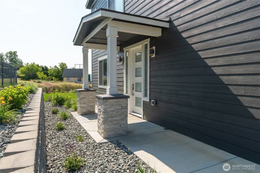 Property photo for 200 Pinnacle Place, Chelan photo 7