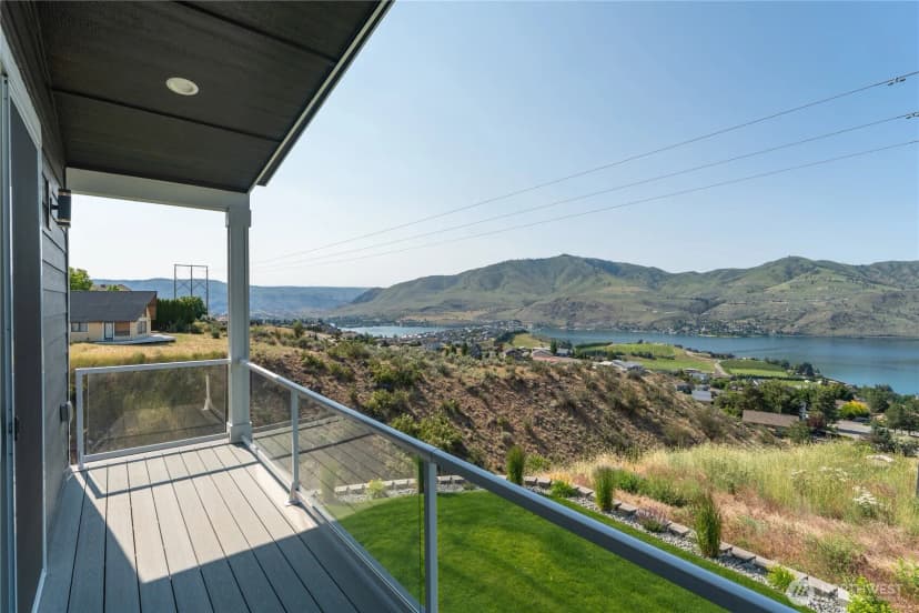 Property photo for 200 Pinnacle Place, Chelan photo 14