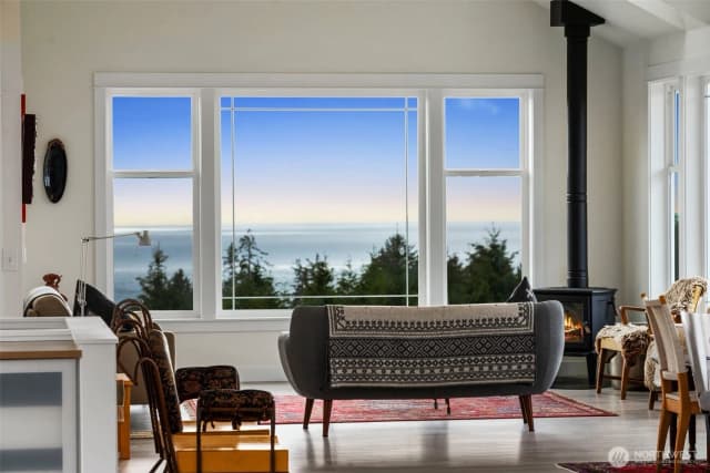 Property photo for 3030 Ocean View Court, Ilwaco photo 3