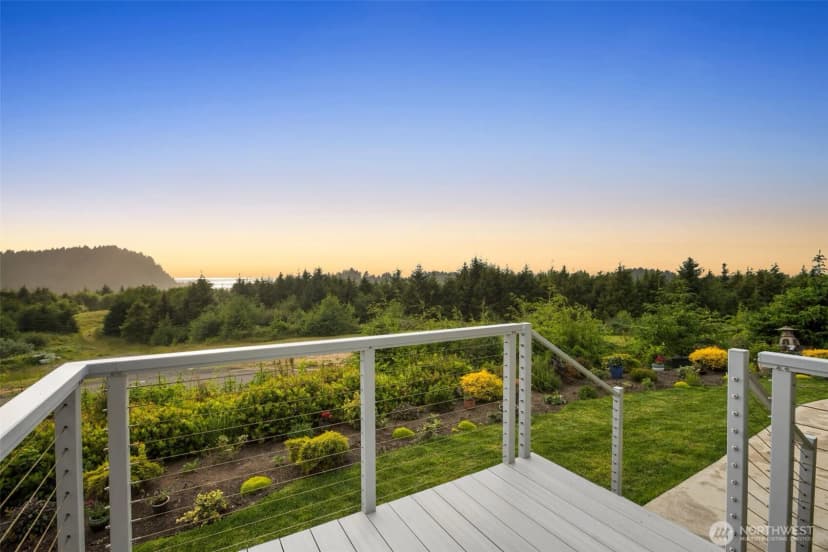 Property photo for 3030 Ocean View Court, Ilwaco photo 33