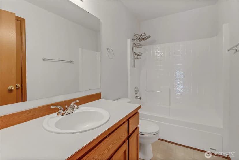 Property photo for 16921 120th Avenue E, Puyallup photo 25