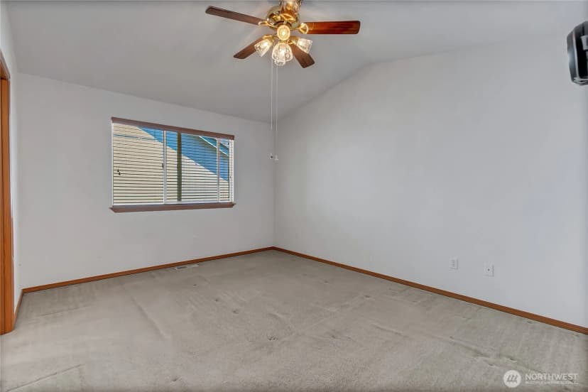 Property photo for 16921 120th Avenue E, Puyallup photo 20