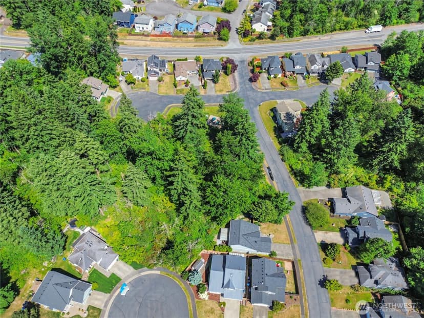 Property photo for 16921 120th Avenue E, Puyallup photo 34