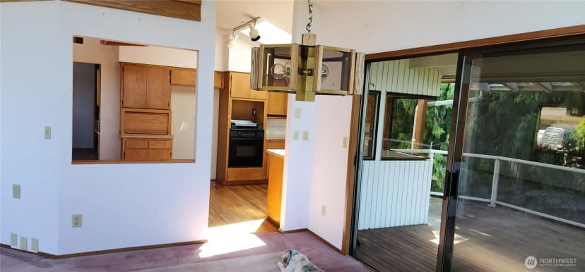 Property photo for 10622 44 Avenue Se, Everett photo 18