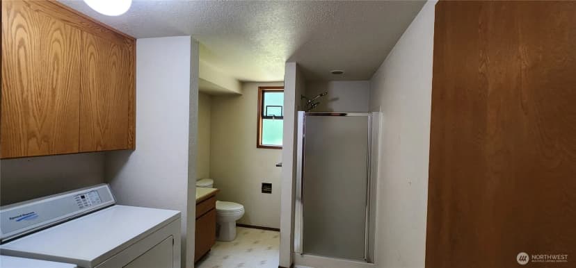 Property photo for 10622 44 Avenue Se, Everett photo 33