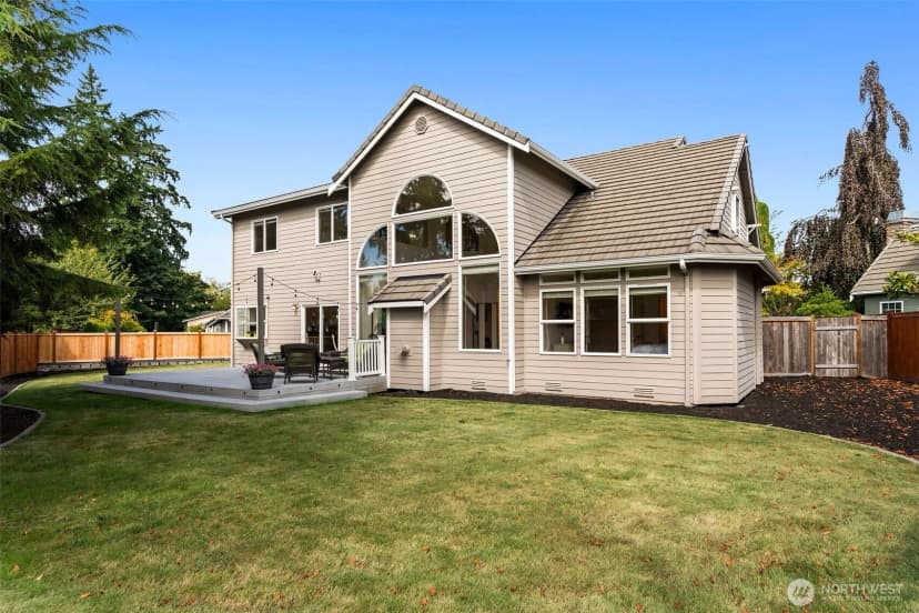 Property photo for 8425 Smugglers Cove Lane Sw, Mukilteo photo 32