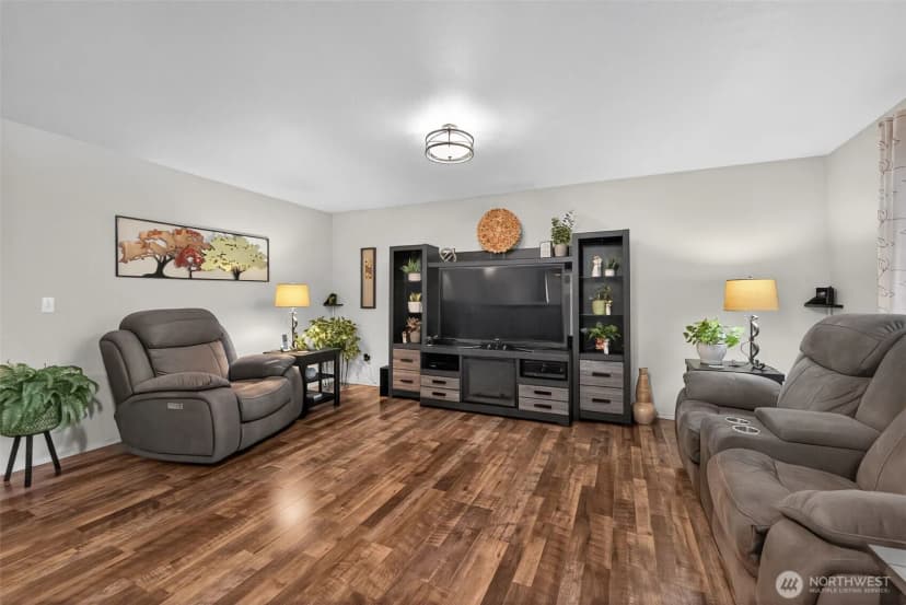 Property photo for 20315 52nd Avenue E, Spanaway photo 15