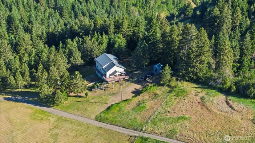 Property photo for 6379 Lewis Peak Road, Waitsburg photo 39