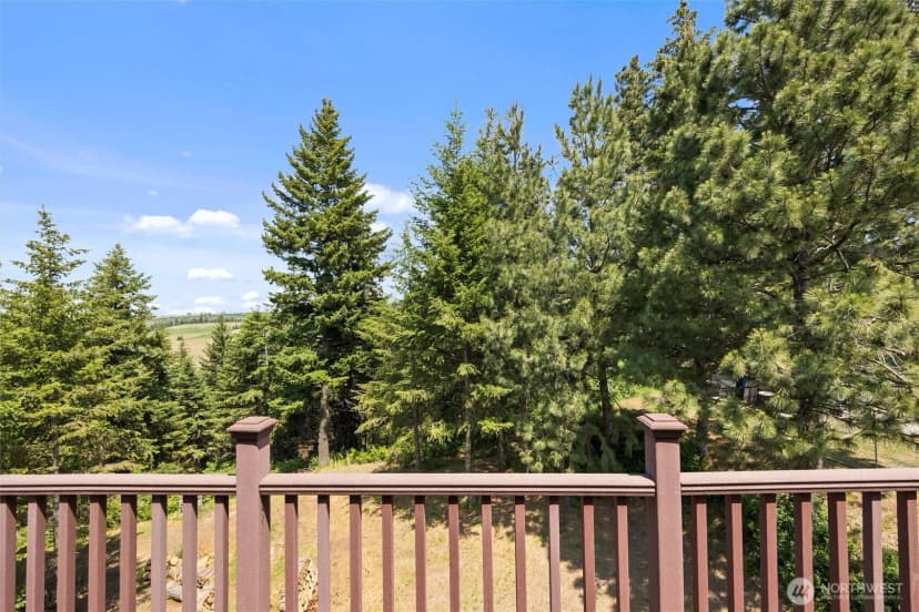 Property photo for 6379 Lewis Peak Road, Waitsburg photo 32