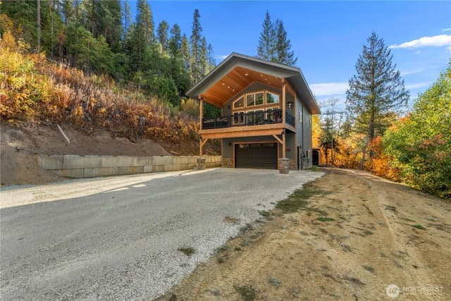 Property photo for 11175 Wending Lane, Leavenworth photo 2