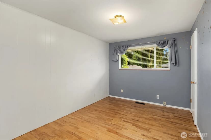 Property photo for 6207 182nd Street Sw, Lynnwood photo 11