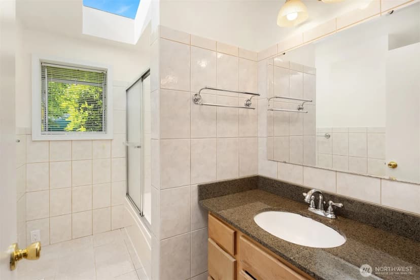 Property photo for 6207 182nd Street Sw, Lynnwood photo 12