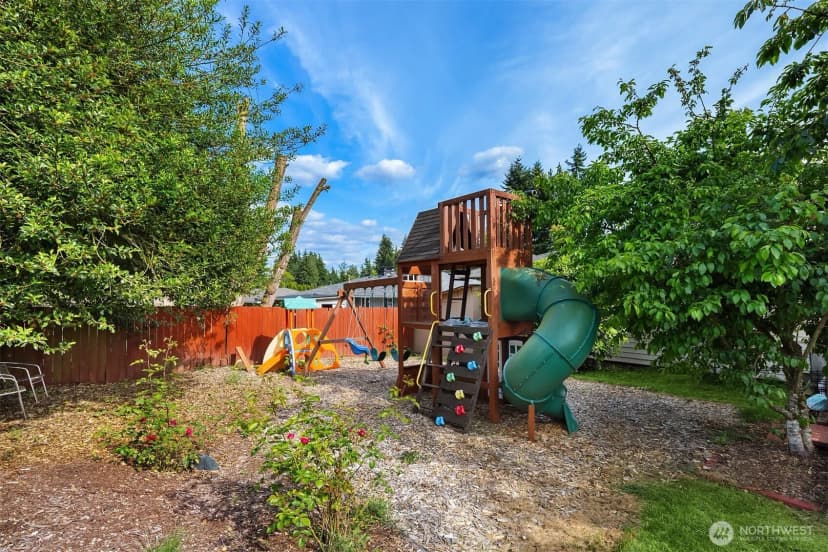 Property photo for 6207 182nd Street Sw, Lynnwood photo 21