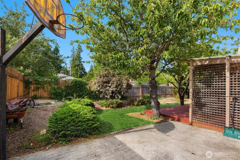 Property photo for 6207 182nd Street Sw, Lynnwood photo 19