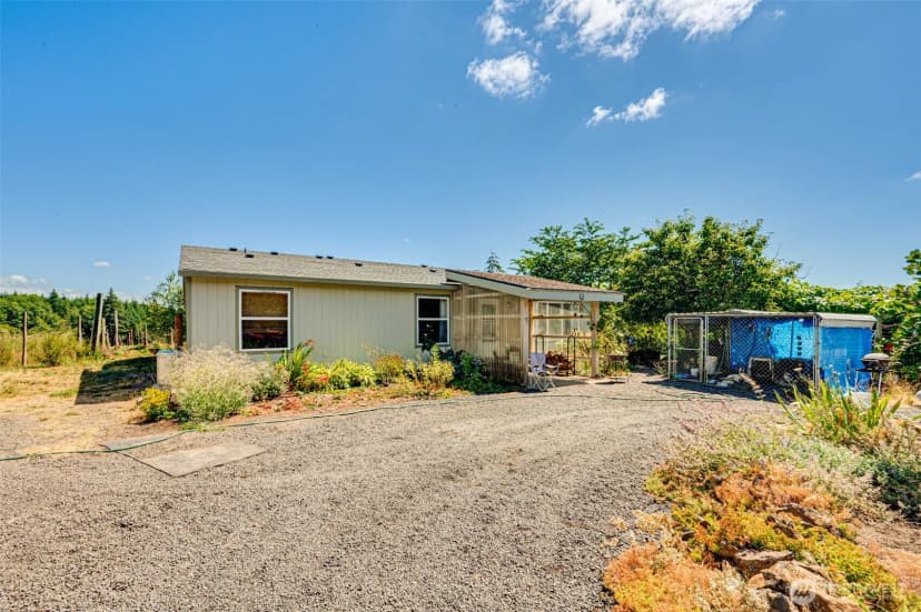 Property photo for 424 Maranatha, Kelso photo 39