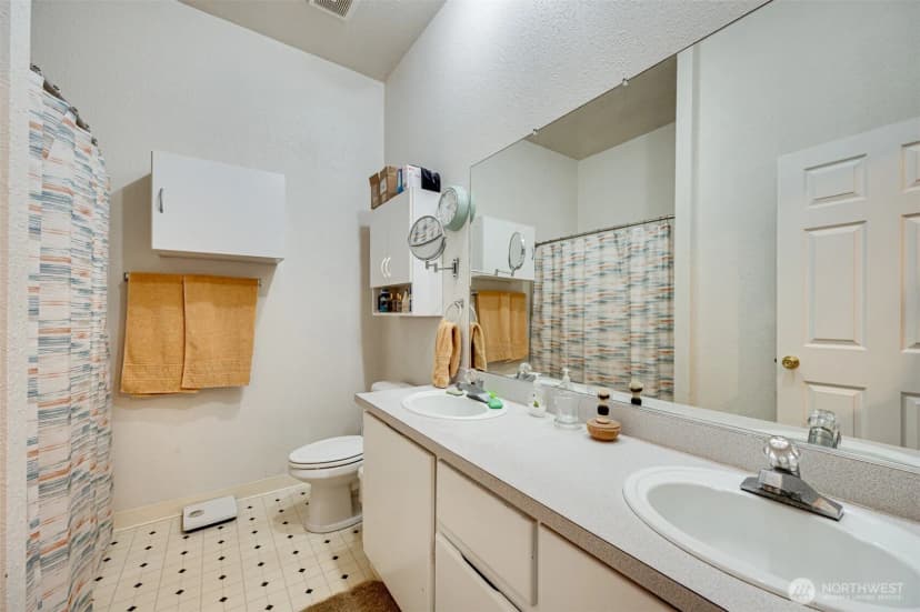 Property photo for 424 Maranatha, Kelso photo 14