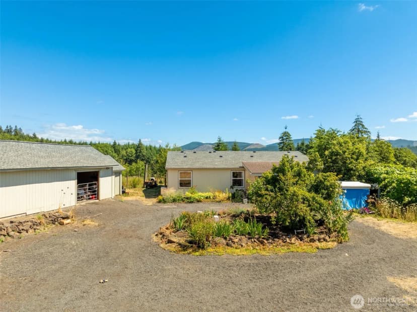 Property photo for 424 Maranatha, Kelso photo 38
