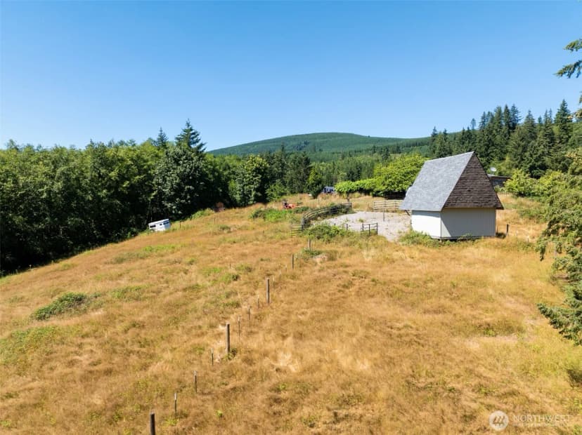 Property photo for 424 Maranatha, Kelso photo 31