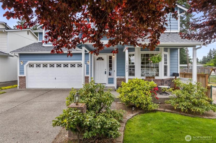 Property photo for 15802 15th Avenue Ct E, Tacoma photo 2