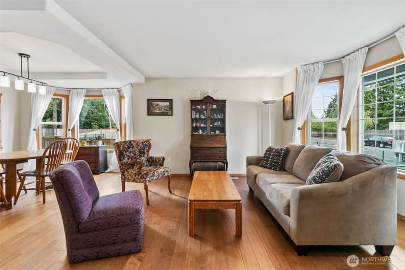 Property photo for 15802 15th Avenue Ct E, Tacoma photo 7