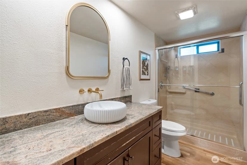Property photo for 19709 Sw Whitman Cove Road, Longbranch photo 17