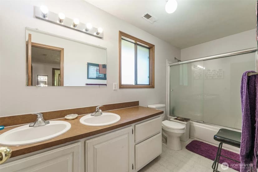 Property photo for 29139 Ne Hammond Ct, Battle Ground photo 25
