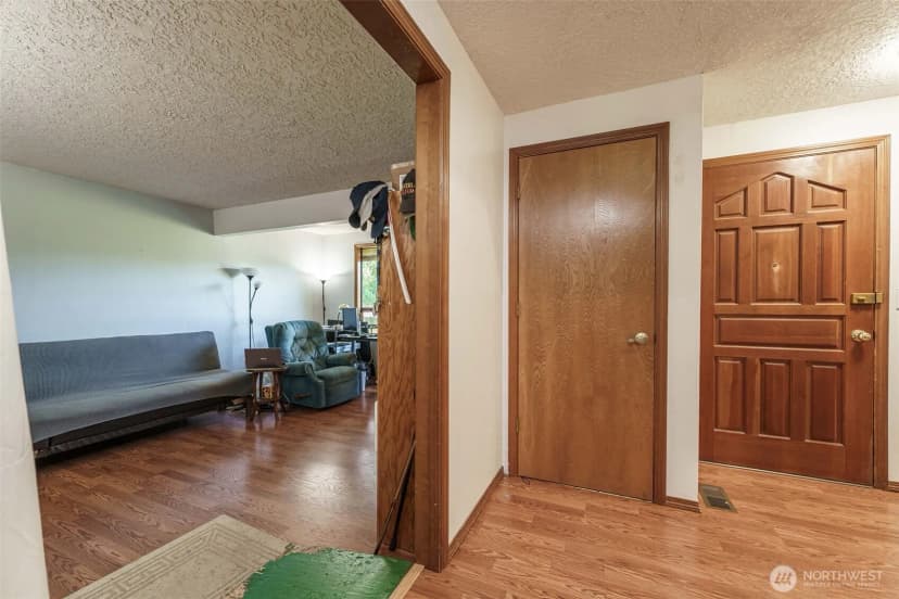 Property photo for 29139 Ne Hammond Ct, Battle Ground photo 7