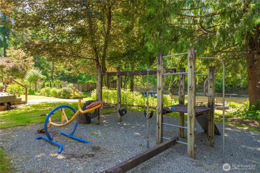 Property photo for 24345 252nd Avenue Se, Maple Valley photo 14