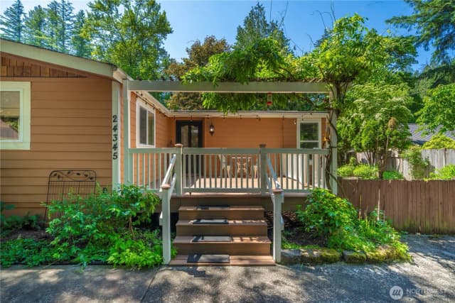 Property photo for 24345 252nd Avenue Se, Maple Valley photo 5