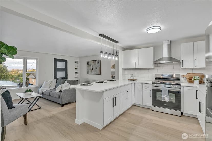 Property photo for 10209 65th Avenue S, Seattle photo 16