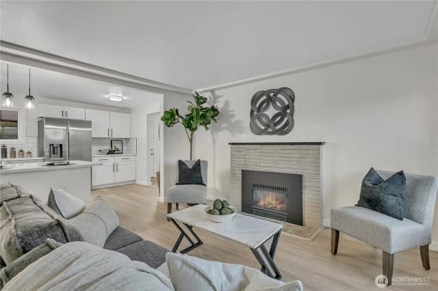 Property photo for 10209 65th Avenue S, Seattle photo 5