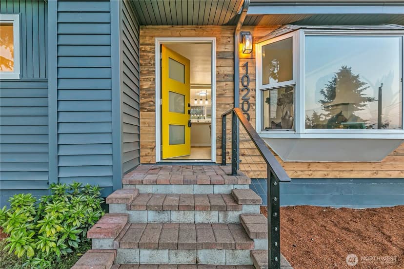 Property photo for 10209 65th Avenue S, Seattle photo 3