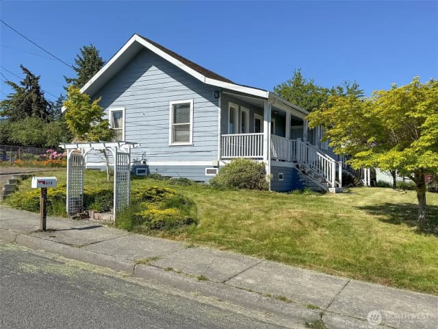 Property photo for 3018 S Peabody Street, Port Angeles