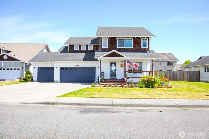 Property photo for 7328 Seashell Way, Blaine