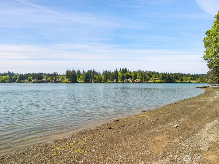 Property photo for 4250 E Agate Road, Shelton photo 3