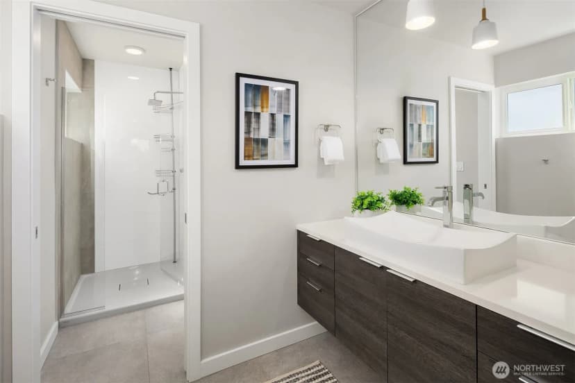 Property photo for 7023 A 35th Avenue Ne, Seattle photo 32