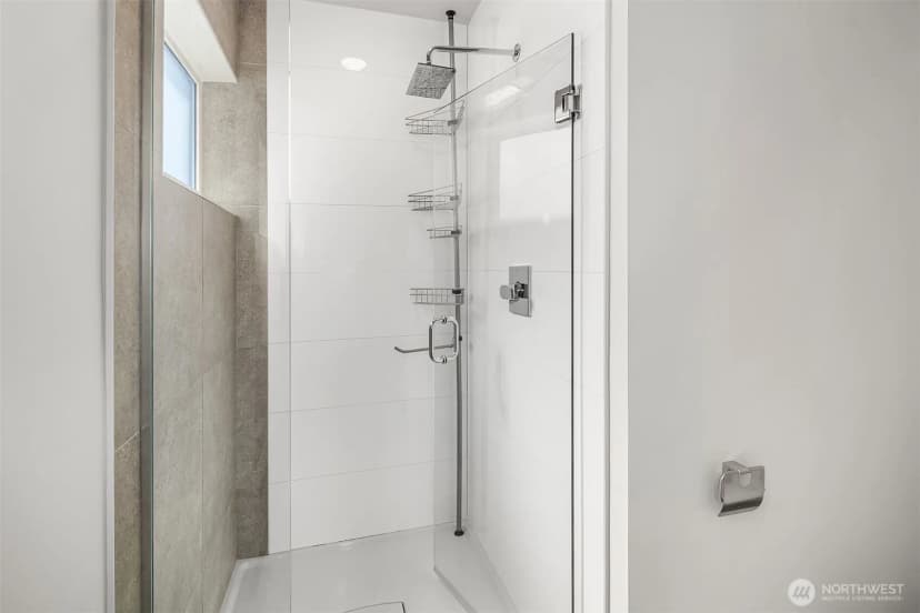 Property photo for 7023 A 35th Avenue Ne, Seattle photo 33