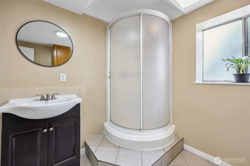 Property photo for 104 Hawthorn Lane, Shelton photo 28