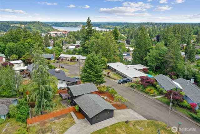 Property photo for 104 Hawthorn Lane, Shelton photo 2