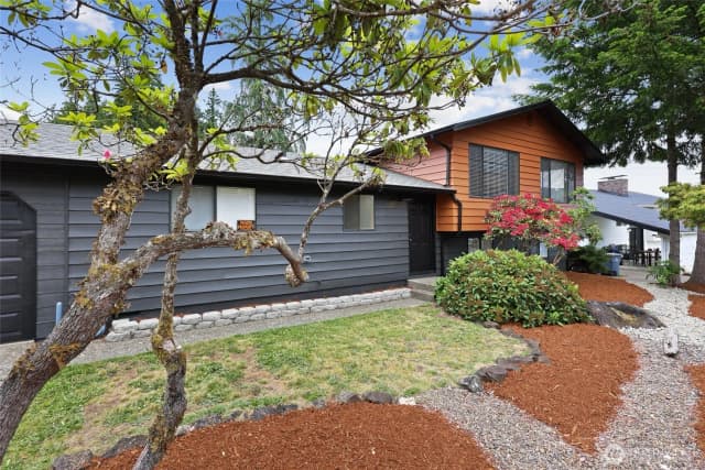 Property photo for 104 Hawthorn Lane, Shelton photo 3