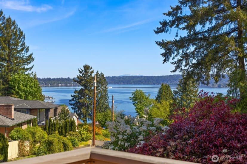 Property photo for 16939 Se 39th Street, Bellevue photo 5