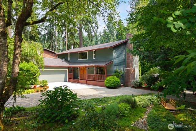 Property photo for 9216 120th Avenue Se, Newcastle