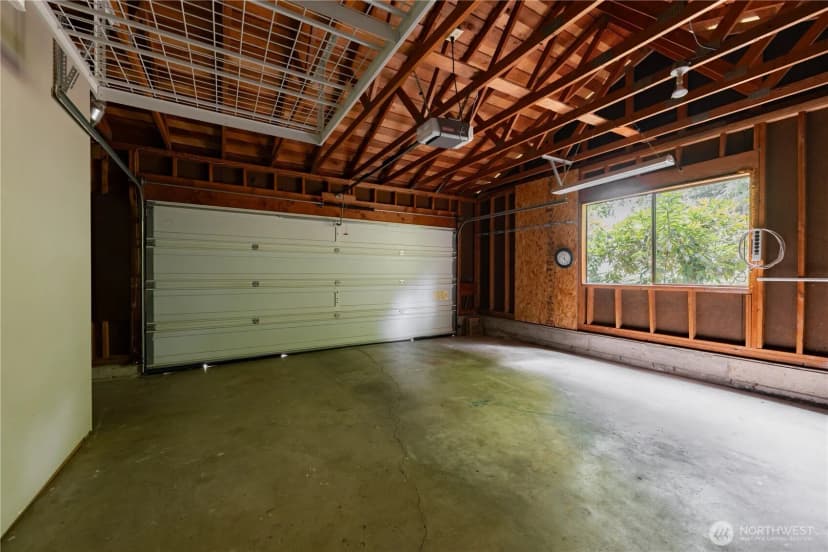 Property photo for 9216 120th Avenue Se, Newcastle photo 25