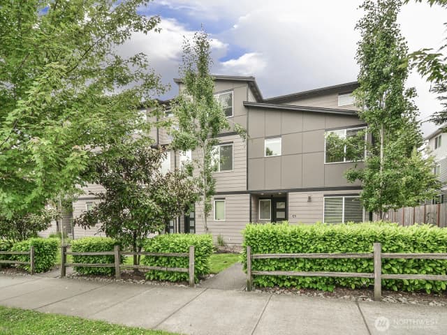 Property photo for 3230 148th Street Sw #c1, Lynnwood