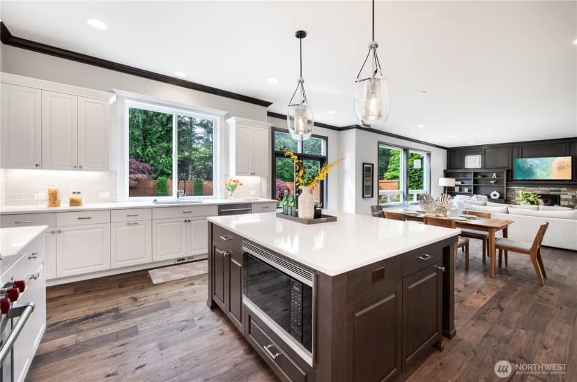 Property photo for 20907 Se 8th Place, Sammamish photo 8