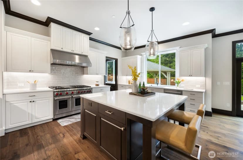 Property photo for 20907 Se 8th Place, Sammamish photo 9