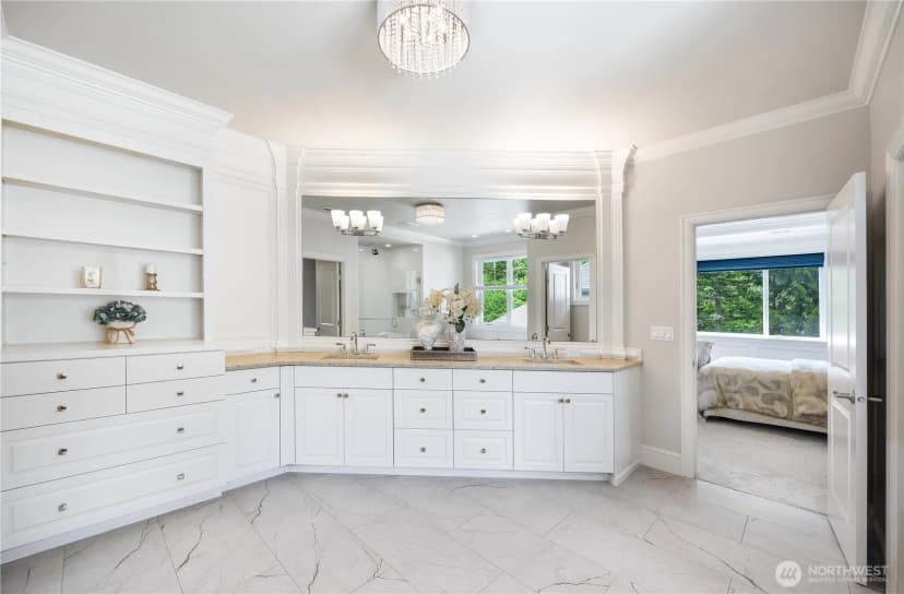 Property photo for 20907 Se 8th Place, Sammamish photo 24