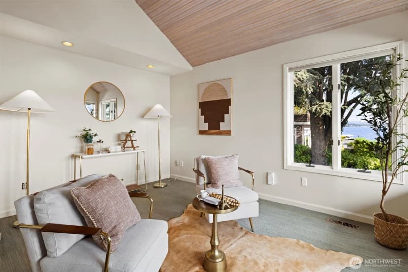 Property photo for 11047 Champagne Point Road Ne, Kirkland photo 26