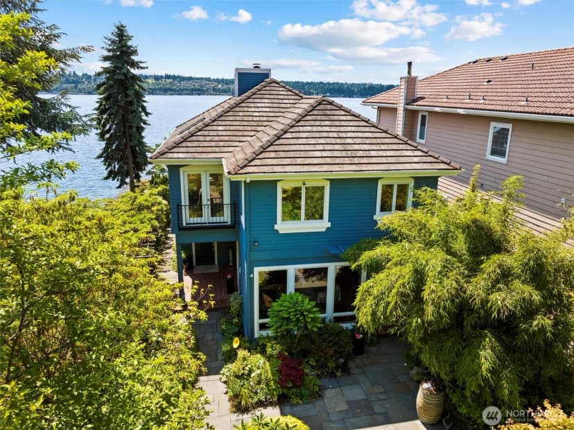 Property photo for 11047 Champagne Point Road Ne, Kirkland photo 39