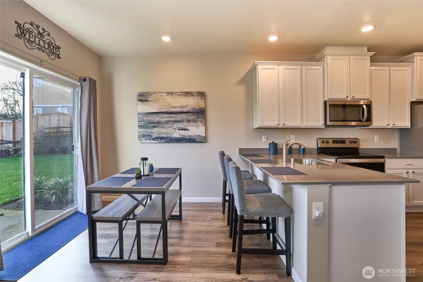 Property photo for 8727 E Gilman Avenue, Arlington photo 4